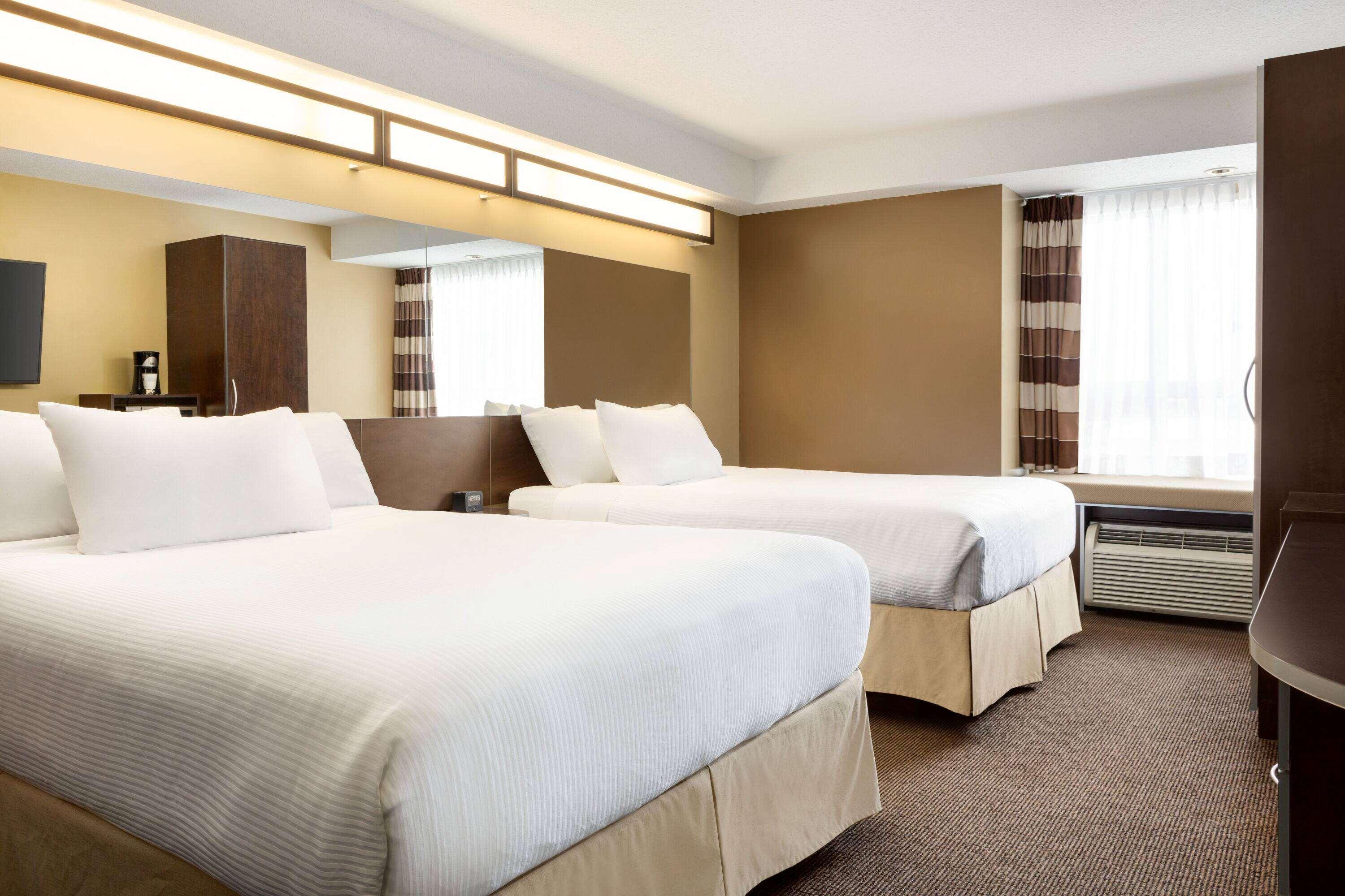 Microtel Inn & Suites By Wyndham Estevan Kültér fotó
