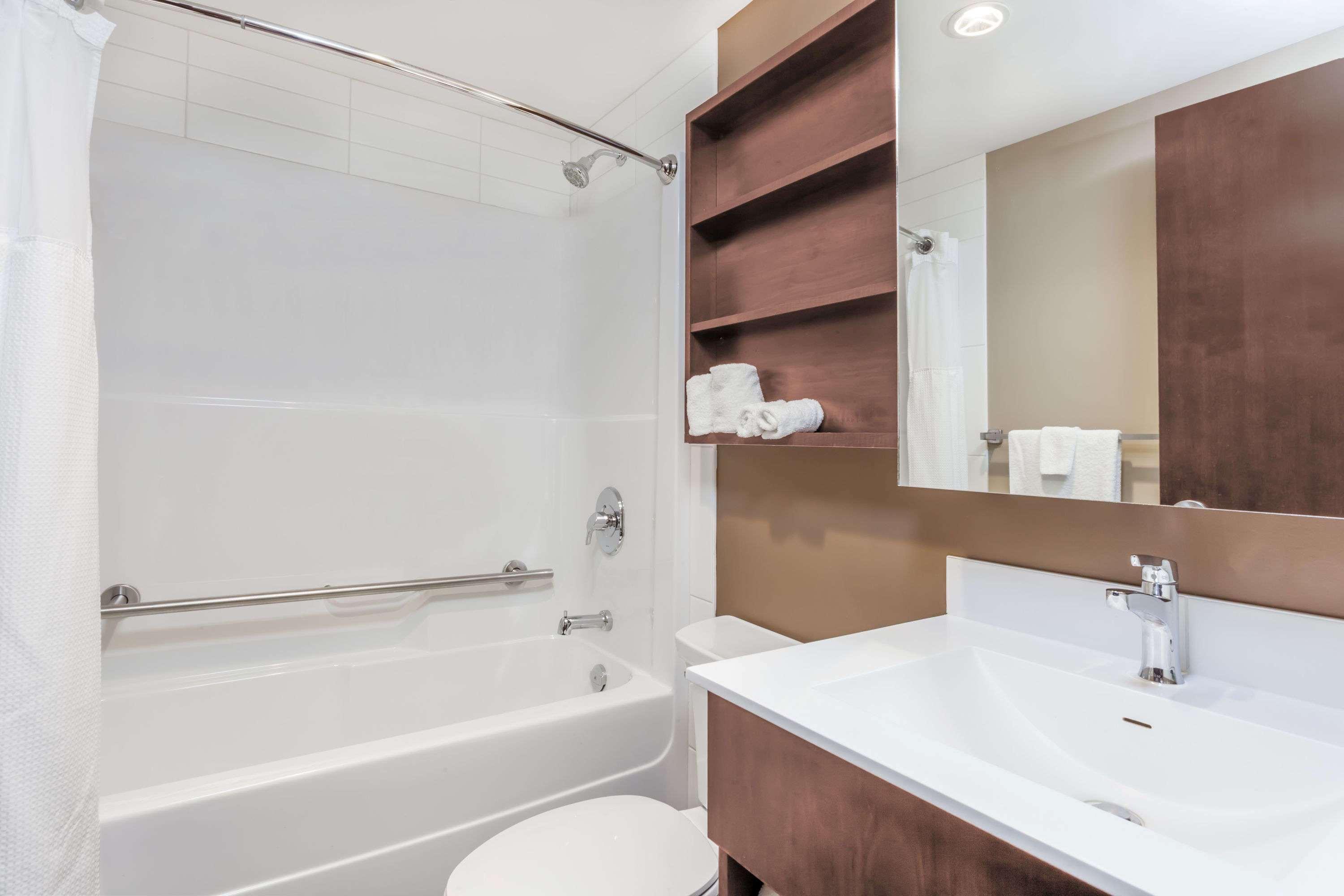 Microtel Inn & Suites By Wyndham Estevan Kültér fotó